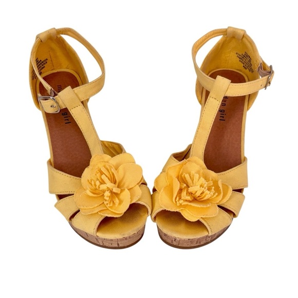 Madden Girl Shoes - Madden Girl Yellow Floral Wedge Sandals Kolasso Womens Size 7.5 M Cork Platform